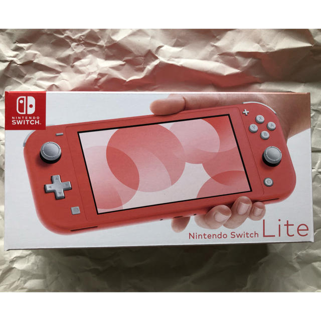 任天堂 Nintendo Switch Lite 本体 コーラル