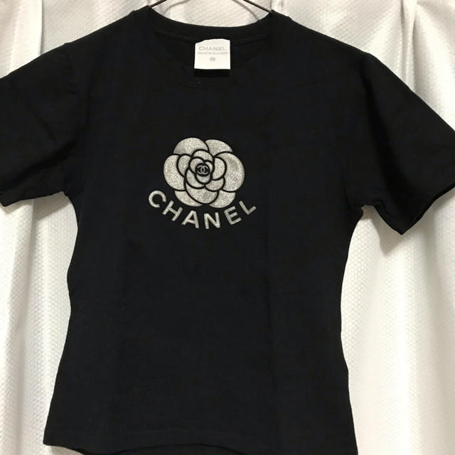 シャネルロゴTシャツ カメリア - シャツ/ブラウス(半袖/袖なし)