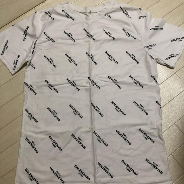 ノーブランドTシャツ レディースのトップス(Tシャツ(半袖/袖なし))の商品写真