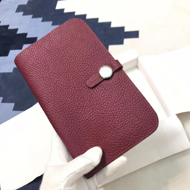 ファッション小物 エルメス Hermes ドゴンM 財布 ボルドー 小物など