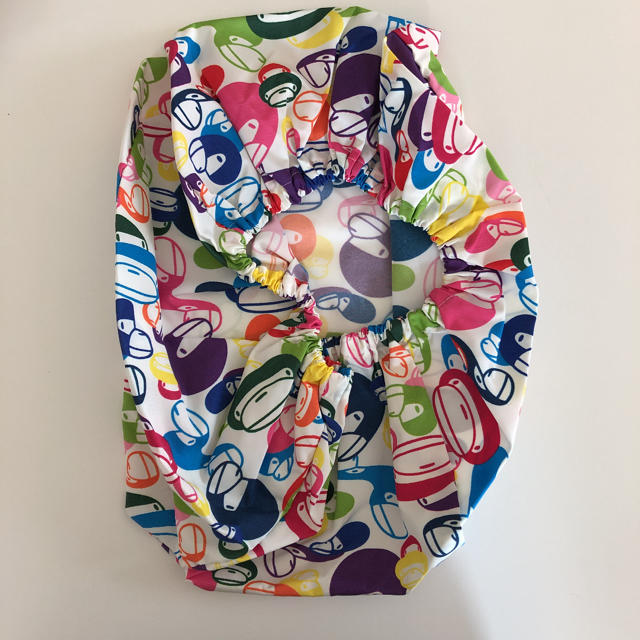 A BATHING APE(アベイシングエイプ)のMILO FACE CAMO SCHOOL BAG COVER キッズ/ベビー/マタニティのこども用ファッション小物(レインコート)の商品写真