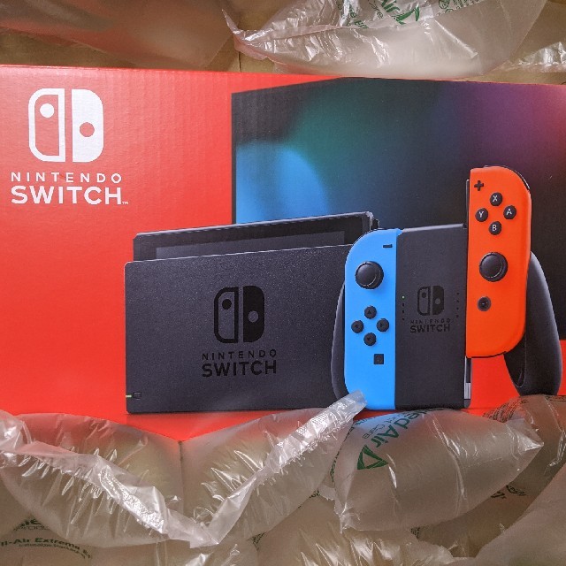 【新品・未開封】【新型】Nintendo Switch ネオンレッド任天堂