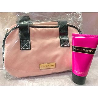 プラダ(PRADA)のPRADA CANDYコスメポーチ&ハンドクリーム(ハンドクリーム)