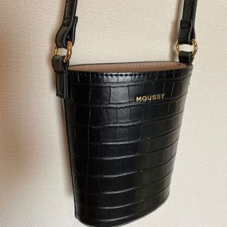 マウジー(moussy)の値下げ！MOUSSY / MINIMAL EMBOSS SHOULDER バッグ(ショルダーバッグ)