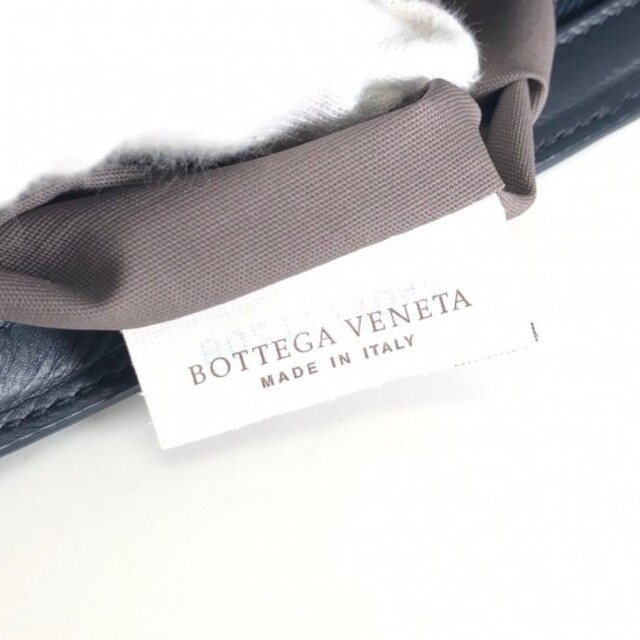 Bottega Veneta(ボッテガヴェネタ)の値下げ中！ボッテガヴェネタ クロコダイルレザー 長財布 メンズのファッション小物(長財布)の商品写真