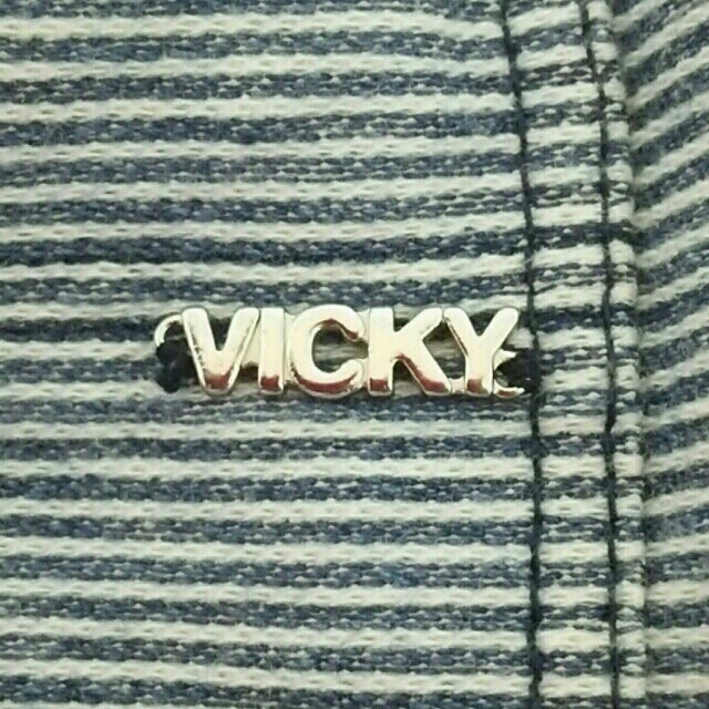 VICKY(ビッキー)の処分価格(￣□￣;)!!ボーダースカート レディースのスカート(ひざ丈スカート)の商品写真