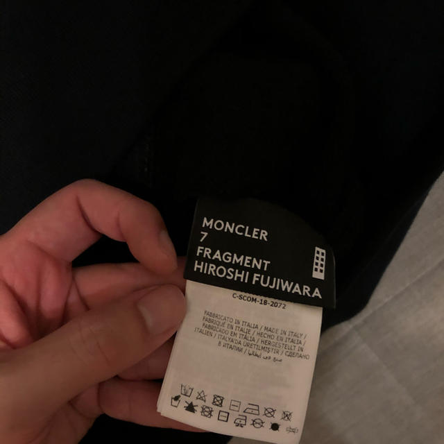 MONCLER(モンクレール)のMoncler Fragment モンクレール フラグメント パーカー ブラック メンズのトップス(パーカー)の商品写真