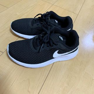 ナイキ(NIKE)のNIKEタンジュン　21.5(スニーカー)