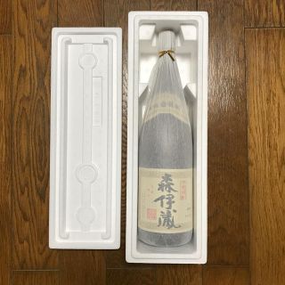 森伊蔵　新品未開　1.8リットル　1800ml(焼酎)