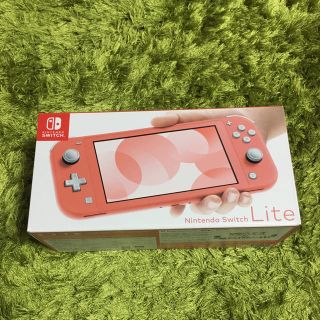 ニンテンドースイッチ(Nintendo Switch)のNintendo Switch NINTENDO SWITCH LITE コーラ(携帯用ゲーム機本体)