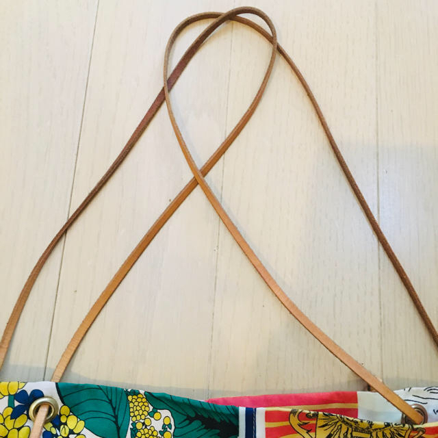 UNITED ARROWS(ユナイテッドアローズ)のmanipuri マニプリ　プリントトートバッグ レディースのバッグ(トートバッグ)の商品写真