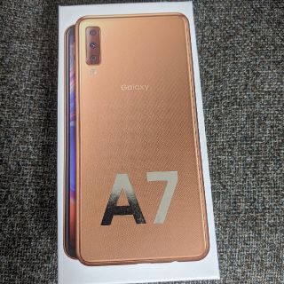 ギャラクシー(Galaxy)のGALAXY　A7　ゴールド　SIMフリー(スマートフォン本体)