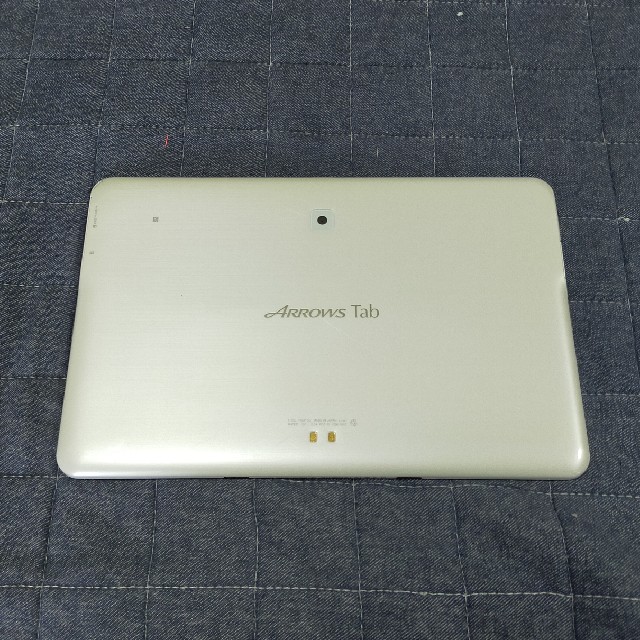 ARROW(アロー)のラジマン8様専用 10型テレビ タブレット ARROWS Tab  スマホ/家電/カメラのPC/タブレット(タブレット)の商品写真