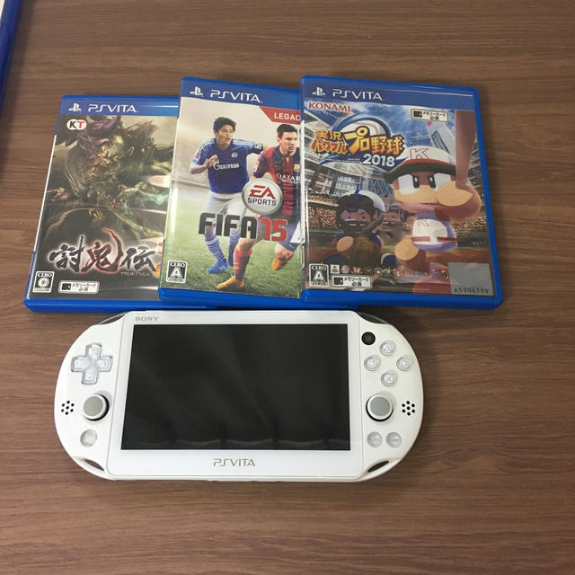 PS VITA 2000ゲームソフト/ゲーム機本体