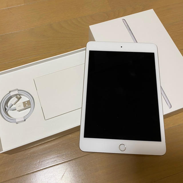 iPad mini 5 64GB Wi-fi+cellular(SIMフリー)