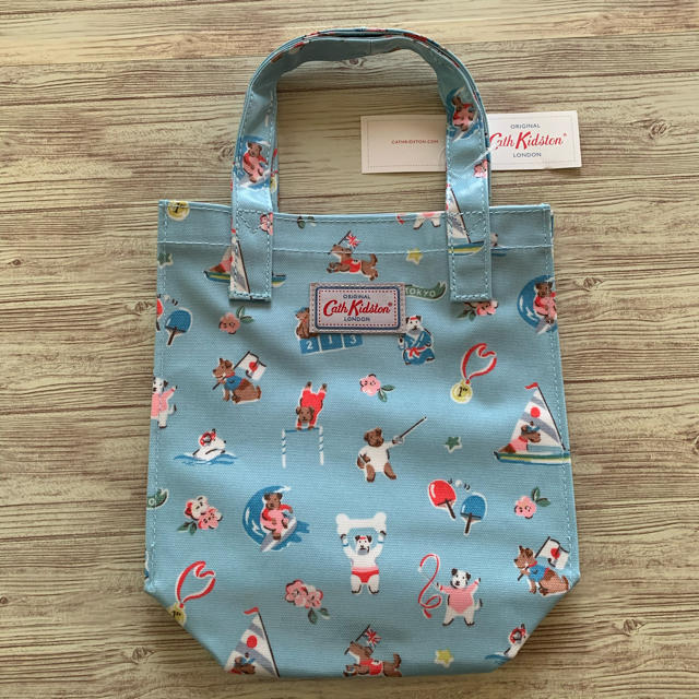 Cath Kidston(キャスキッドソン)のキャスキッドソン　スポーティドッグス　ミニトート レディースのバッグ(トートバッグ)の商品写真