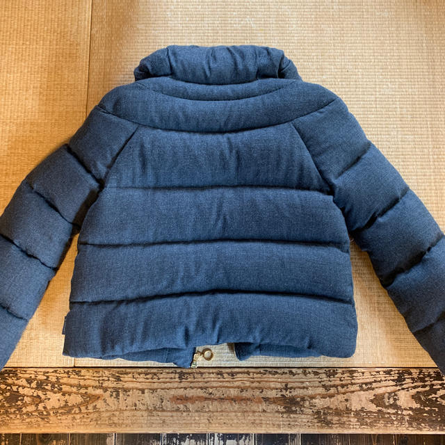 MONCLER(モンクレール)のMONCLER レディースのジャケット/アウター(ダウンジャケット)の商品写真