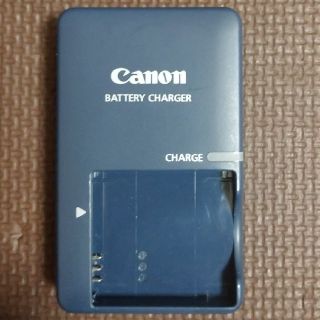 キヤノン(Canon)のCanon バッテリーチャージャー(CB-2LV)(バッテリー/充電器)