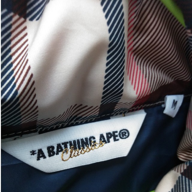 A BATHING APE(アベイシングエイプ)のA BATHING APE　ダウンベスト メンズのジャケット/アウター(ダウンベスト)の商品写真