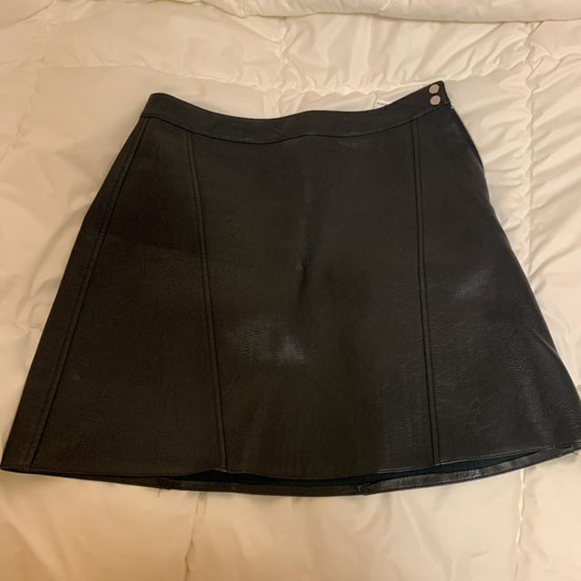 ZARA(ザラ)のZARA レザースカート レディースのスカート(ミニスカート)の商品写真