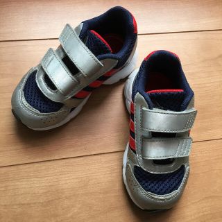 アディダス(adidas)のアディダススニーカー（14.0cm）(スニーカー)