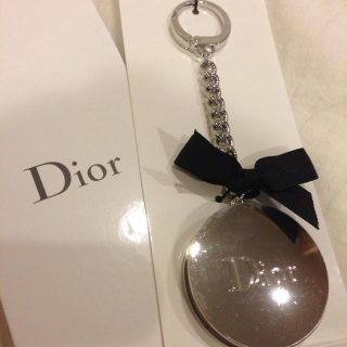 ディオール(Dior)のDiorノベルティバックハンガー(キーホルダー)