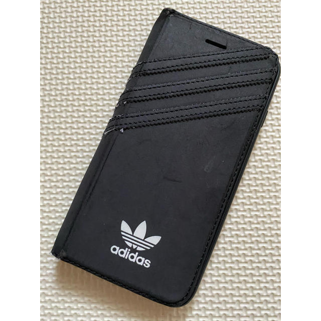 adidas(アディダス)のadidas iPhoneケース スマホ/家電/カメラのスマホアクセサリー(iPhoneケース)の商品写真