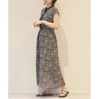 ダブルクローゼット(w closet)のw closet 花柄配色ワンピース(ロングワンピース/マキシワンピース)