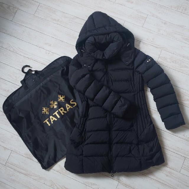 TATRAS(タトラス)のTATRAS タトラスダウンコート レディースのジャケット/アウター(ダウンコート)の商品写真