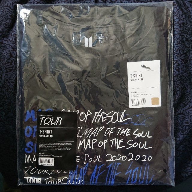 防弾少年団(BTS)(ボウダンショウネンダン)のBTS  MAP OF THE SOUL TOUR Tシャツ エンタメ/ホビーのCD(K-POP/アジア)の商品写真