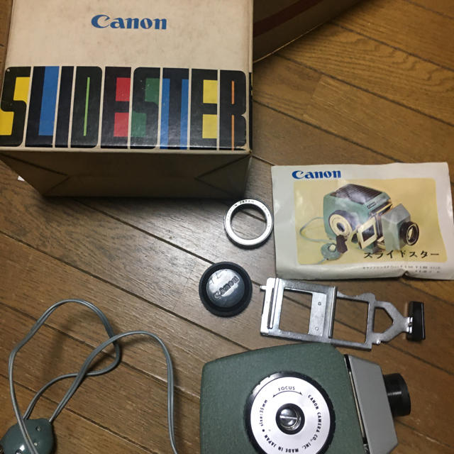 Canonスライドスター映写機 スマホ/家電/カメラのテレビ/映像機器(プロジェクター)の商品写真