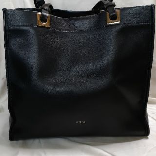 フルラ(Furla)のお値下げしました　美品　FURLA　レザートートバッグ　ブラック(トートバッグ)