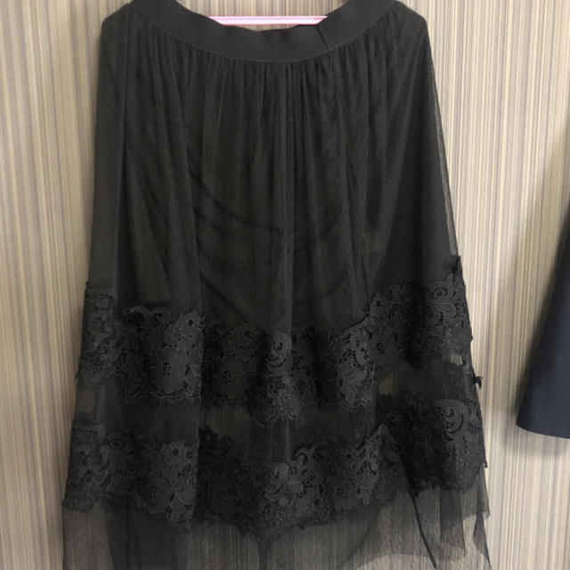定価4万円!イタリア パリ ブラックレース スカート 透け感が 定価4万円!イタリア パリ ブラックレース スカート 透け感が
