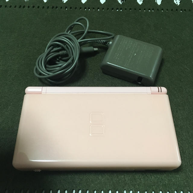 ニンテンドーDS(ニンテンドーDS)のNintendoDS Lite ds エンタメ/ホビーのゲームソフト/ゲーム機本体(携帯用ゲーム機本体)の商品写真