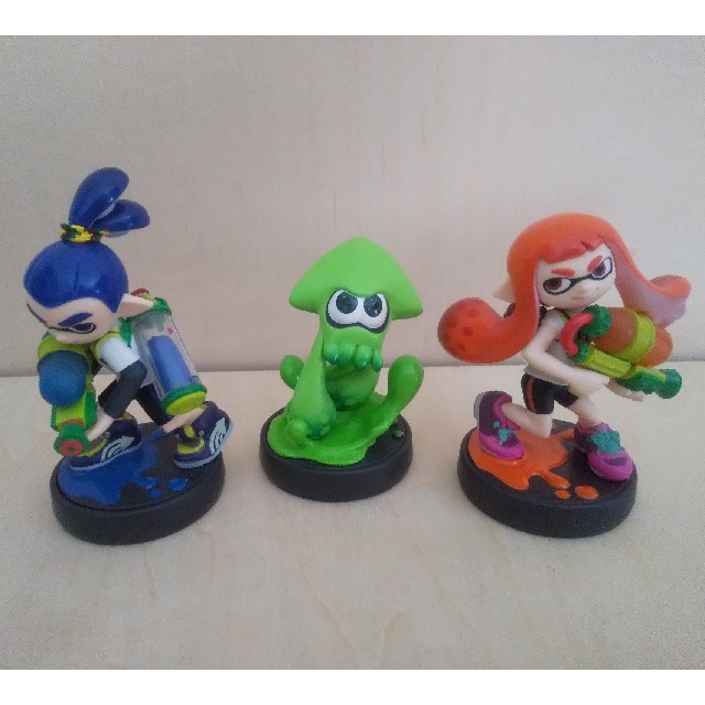 Nintendo Switch(ニンテンドースイッチ)のamiibo　スプラトゥーン　値下げしました エンタメ/ホビーのゲームソフト/ゲーム機本体(家庭用ゲームソフト)の商品写真