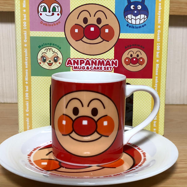 アンパンマン　マグ&ケーキ皿セット | フリマアプリ ラクマ