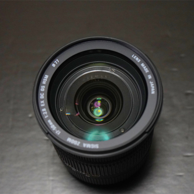 Canon(キヤノン)の美品 SIGMA 17-50mm F2.8 EX DC OS HSM  キャノン スマホ/家電/カメラのカメラ(レンズ(ズーム))の商品写真