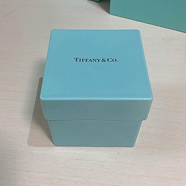 安いNEW Tiffany ティファニーボックス ボーンチャイナ(陶器)の通販 by ユウ's shop｜ティファニー