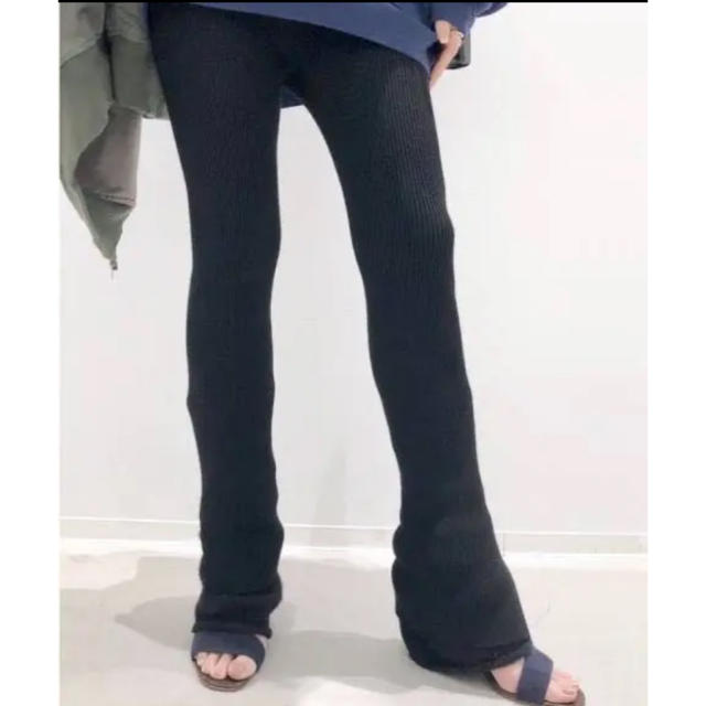 L'Appartement DEUXIEME CLASSE(アパルトモンドゥーズィエムクラス)のL'Appartement Slit Leggings レディースのレッグウェア(レギンス/スパッツ)の商品写真