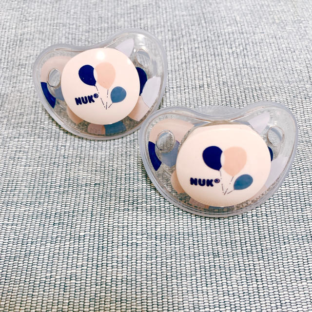 ヌーク　NUK おしゃぶり キッズ/ベビー/マタニティのキッズ/ベビー/マタニティ その他(その他)の商品写真