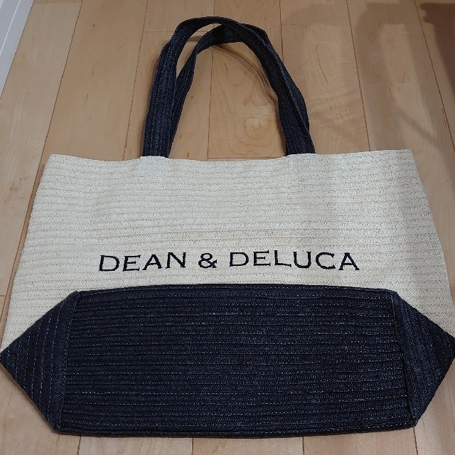 DEAN & DELUCA(ディーンアンドデルーカ)のディーンアンドデルーカストロー麦わら素材トートバッグ大L希少 レディースのバッグ(かごバッグ/ストローバッグ)の商品写真