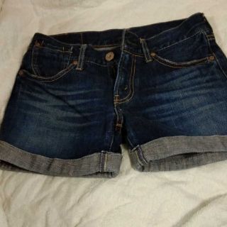 リーバイス(Levi's)のリーバイス　デニムショートパンツ　26インチ　LEVIS(ショートパンツ)