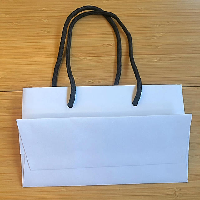 MARC JACOBS(マークジェイコブス)のMARC JACOBS ショップバック ミニサイズ レディースのバッグ(ショップ袋)の商品写真