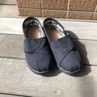 トムズ(TOMS)のTOMS ブラック キャンバスキッズアルパルガータ(スリッポン)