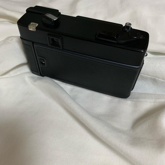 KONICA MINOLTA(コニカミノルタ)の完動品‼️Konica C35AF コンパクトフィルムカメラ 珍しいケース付き スマホ/家電/カメラのカメラ(フィルムカメラ)の商品写真