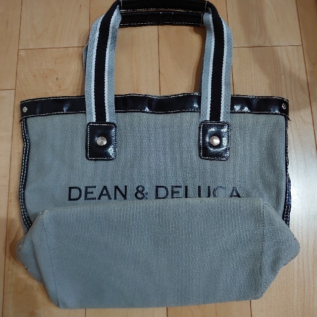 DEAN & DELUCA(ディーンアンドデルーカ)のディーンアンドデルーカバッグトート レディースのバッグ(トートバッグ)の商品写真