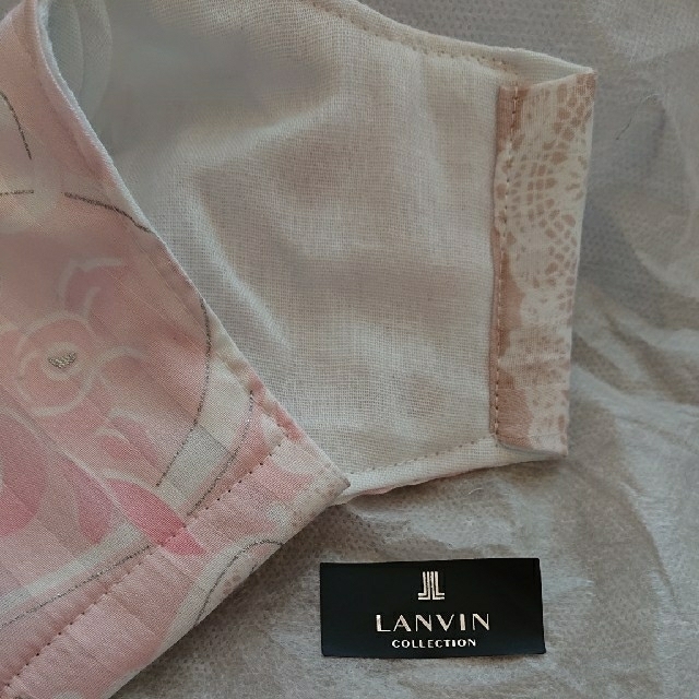 LANVIN COLLECTION(ランバンコレクション)の立体インナーマスク☆LANVINハンカチリメイクMサイズx涼感加工Wガーゼ ハンドメイドのファッション小物(その他)の商品写真