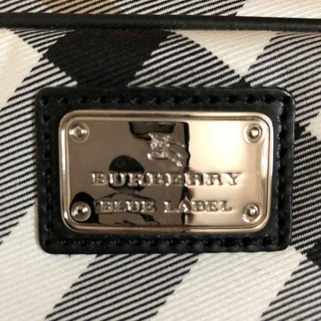 BURBERRY BLUE LABEL(バーバリーブルーレーベル)のバーバリーブルーレーベル　ショルダーバッグ レディースのバッグ(ショルダーバッグ)の商品写真