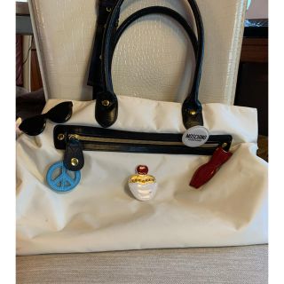 MOSCHINO(トートバッグ)のフリマアイテム一覧 MOSCHINO(トートバッグ)のフリマアイテム一覧