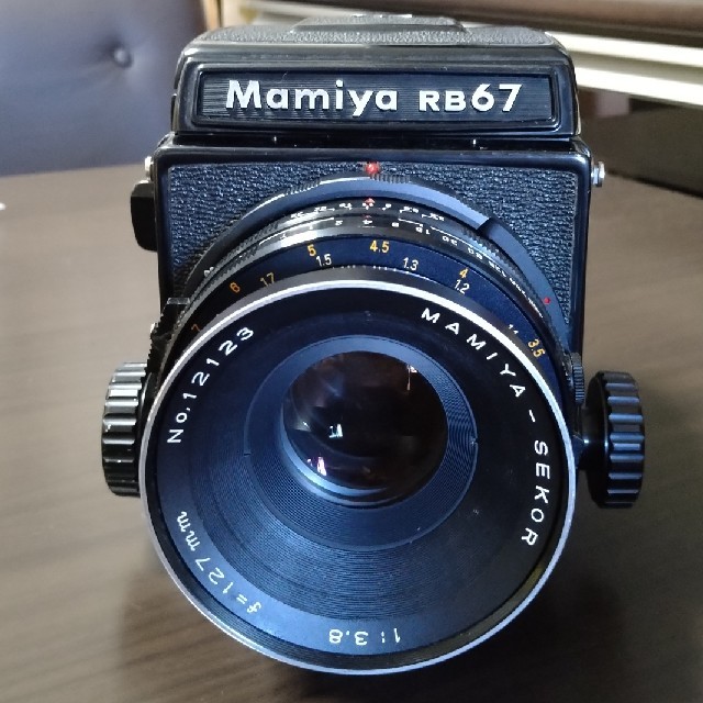 USTMamiya(マミヤ)の中古カメラ　Mamiya RB67 スマホ/家電/カメラのカメラ(フィルムカメラ)の商品写真